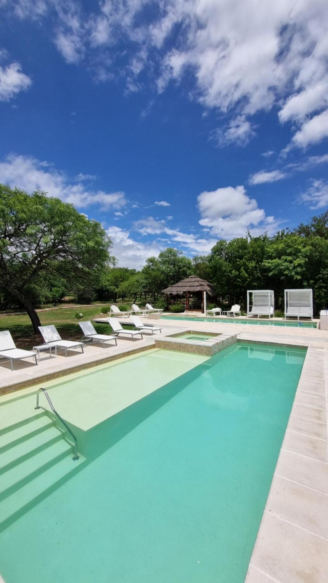 Las Dalias Villa Las Rosas Bagian luar foto