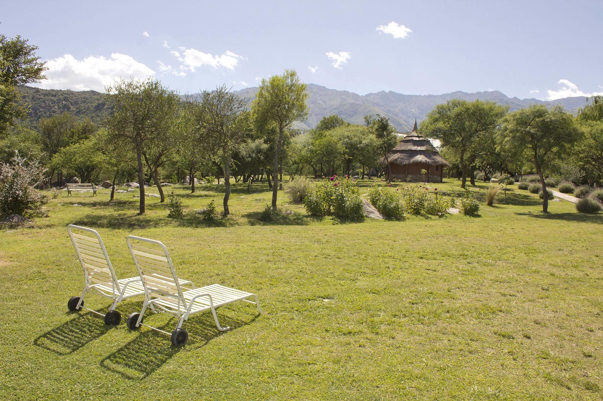 Las Dalias Villa Las Rosas Bagian luar foto